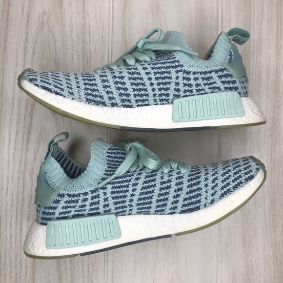 Adidas Originals NMD R1 Boost Ash Green CQ2031 - Picture 3 of 10